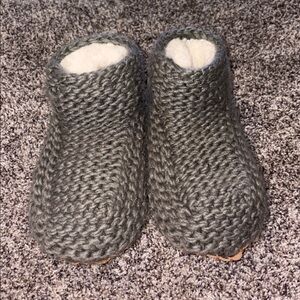 Lemon Collection Grey Knit Slippers